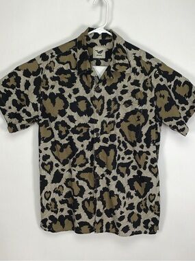 Yiume men’s short sleeve button up casual shirt medium